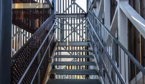 Cover Image BUS - besi nako untuk railing tangga